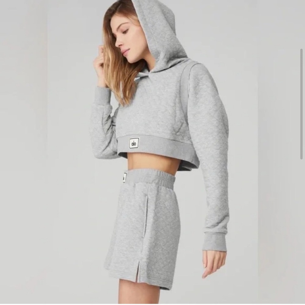 Alo Yoga Quilted Cropped Arena Hoodie Athletic Heather Grey XS NWT Authentic